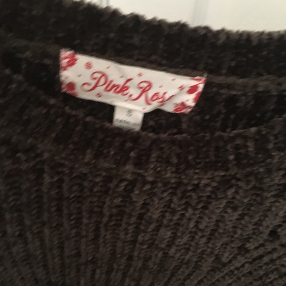 Pink Rose Sweater - Picture 2 of 2